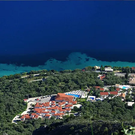 παντοκράτωρ Ξενοδοχείο Μπαρμπάτι