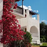 Pantokrator Hotell 3*