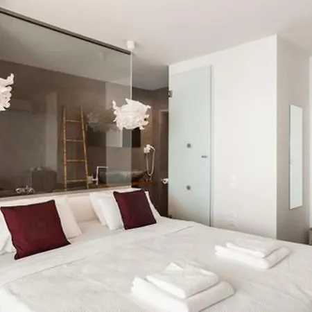 فندق Pantokrator 3*