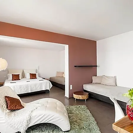 Hotell Pantokrator 3*