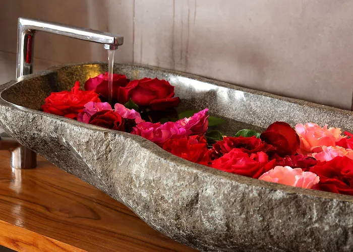 Ξενοδοχείο παντοκράτωρ 3*