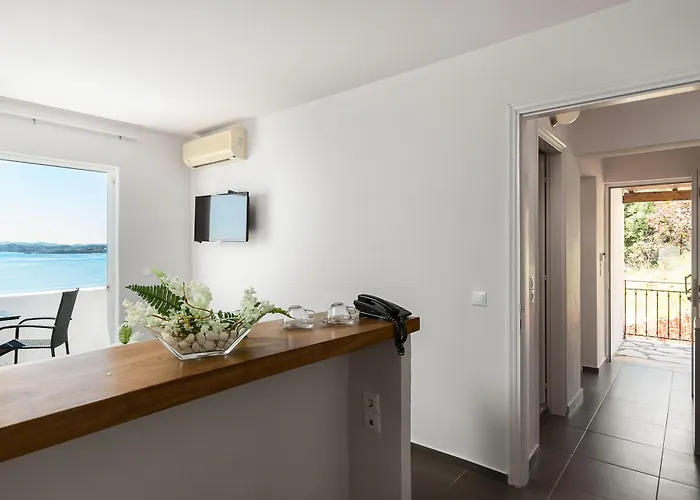 παντοκράτωρ Μπαρμπάτι