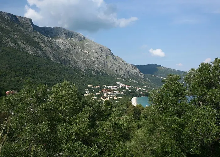 Pantokrator Hotel 3*